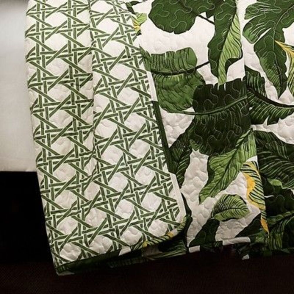 Full/Queen Banana Leaf Tropical Paradise Quilt Bedspread - Picture 2 of 2